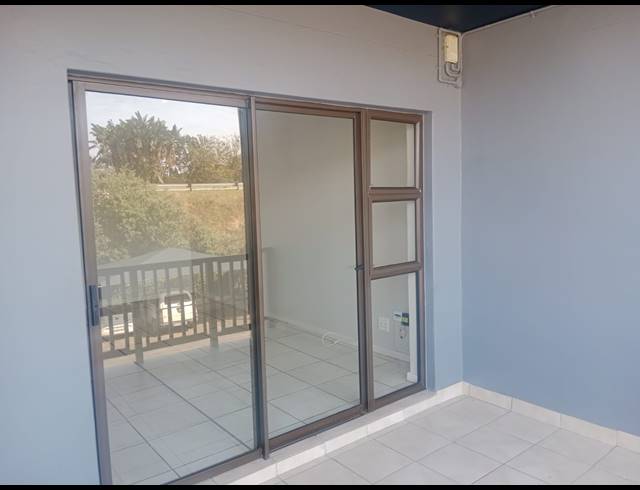 2 BEDROOM SECTIONAL TITLE FOR SALE IN SHELLY BEACH